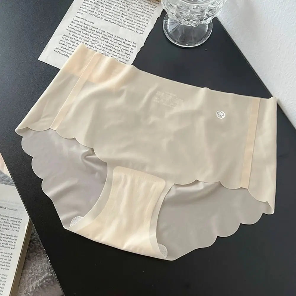 Breathable Solid Color Ice Silk Panties Ultra Thin Soft Middle Waist Briefs Cotton Crotch Underwear Seamless Lingerie Daily