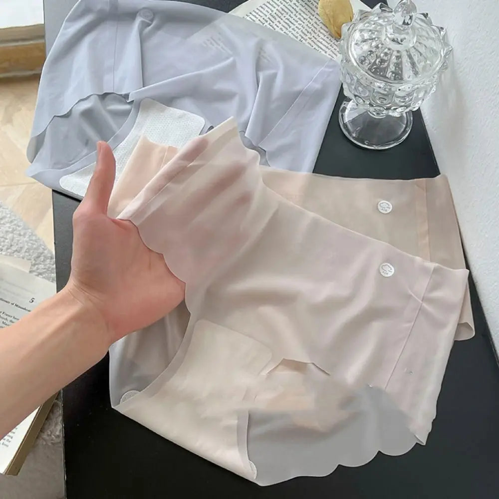 Breathable Solid Color Ice Silk Panties Ultra Thin Soft Middle Waist Briefs Cotton Crotch Underwear Seamless Lingerie Daily