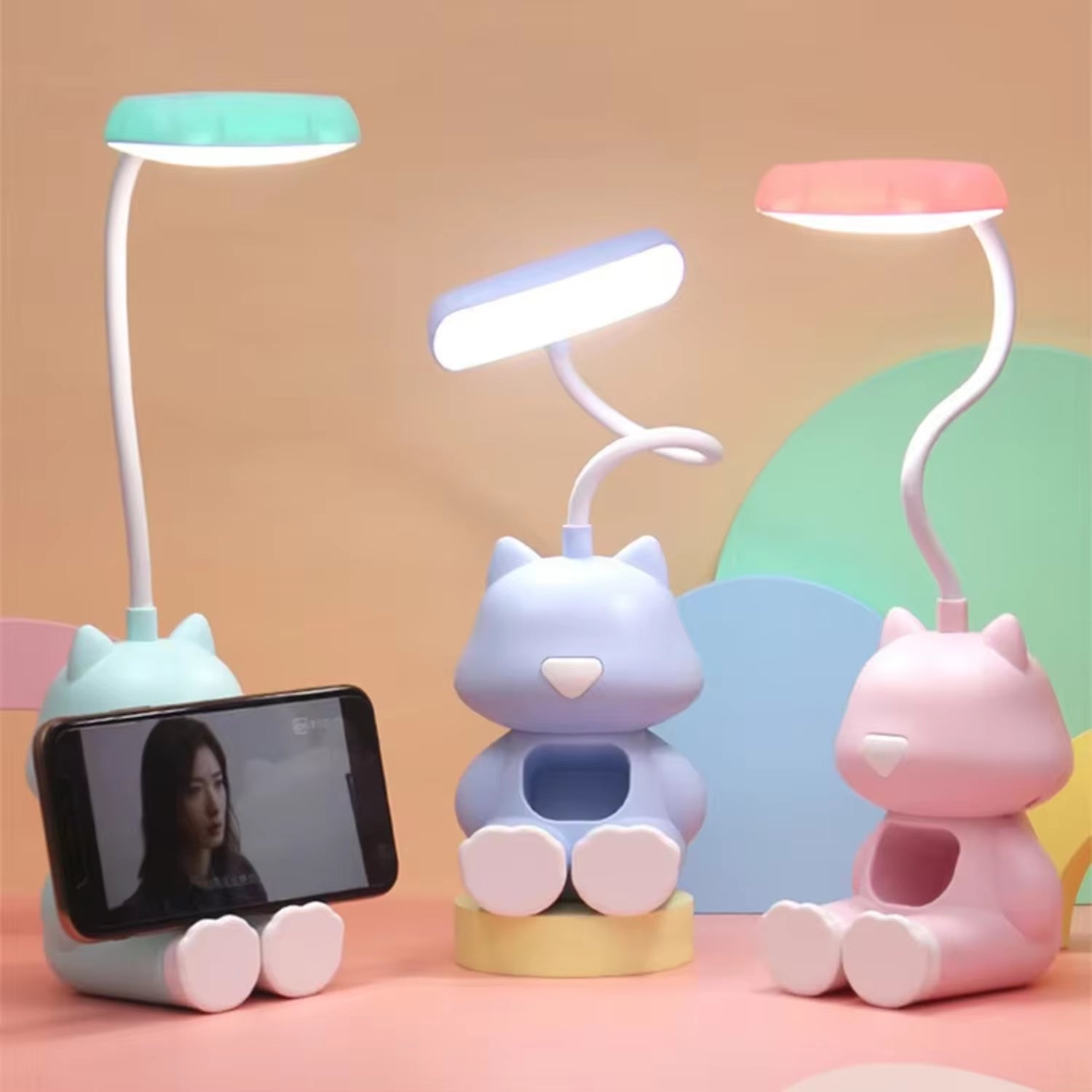 Creative Cat Desk Lamp with Phone Holder & Adjustable Colors